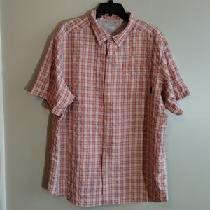 Men's Columbia Endless Trail Climalite Shortsleeve Button Down XL/1XL, Pre-Owned